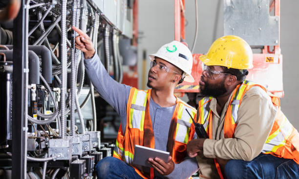 Best Local Electrician Companies  in Concordia, MO